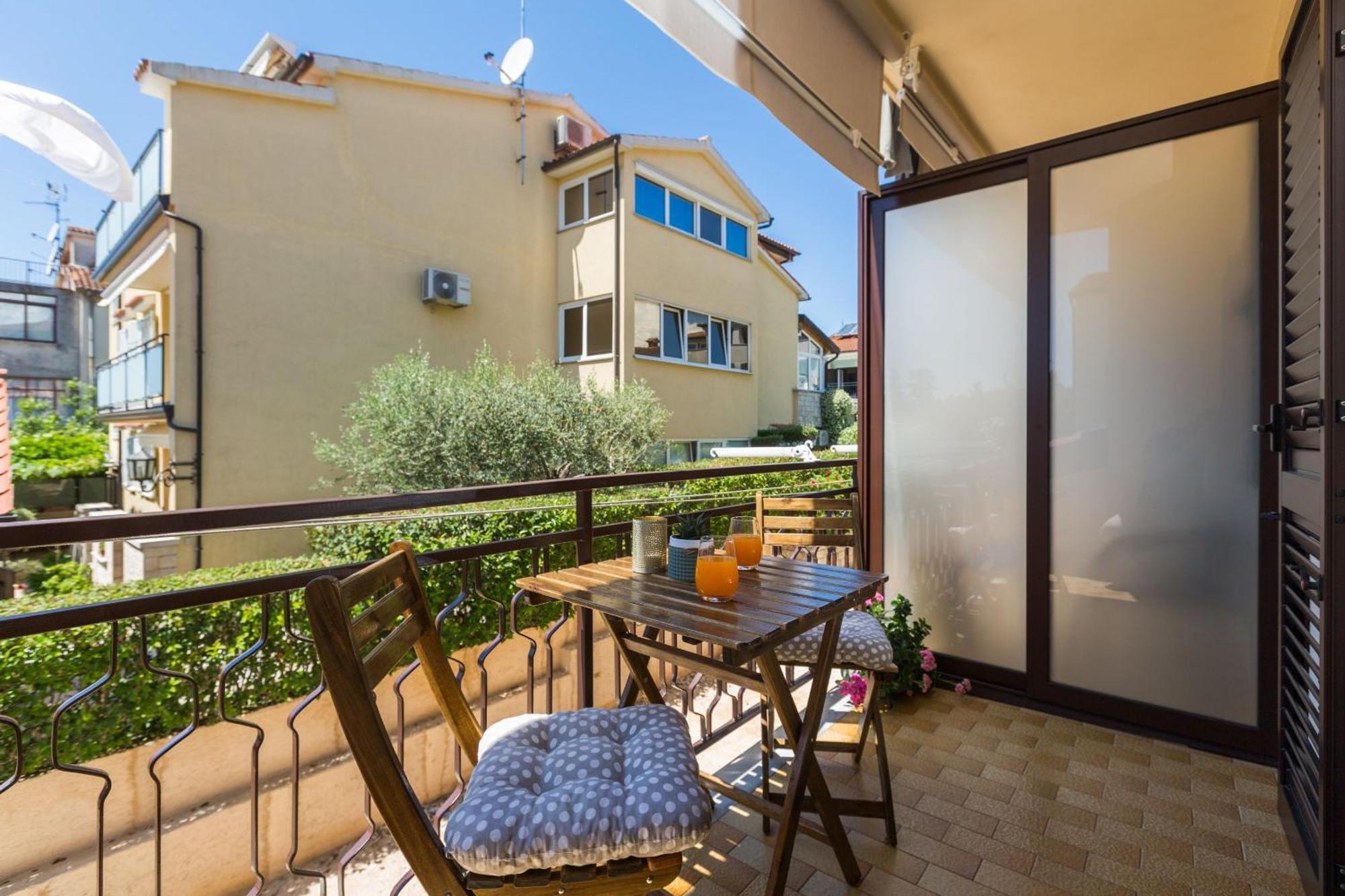 Apartment Modernes, Klimatisiertes Oleander Poreč