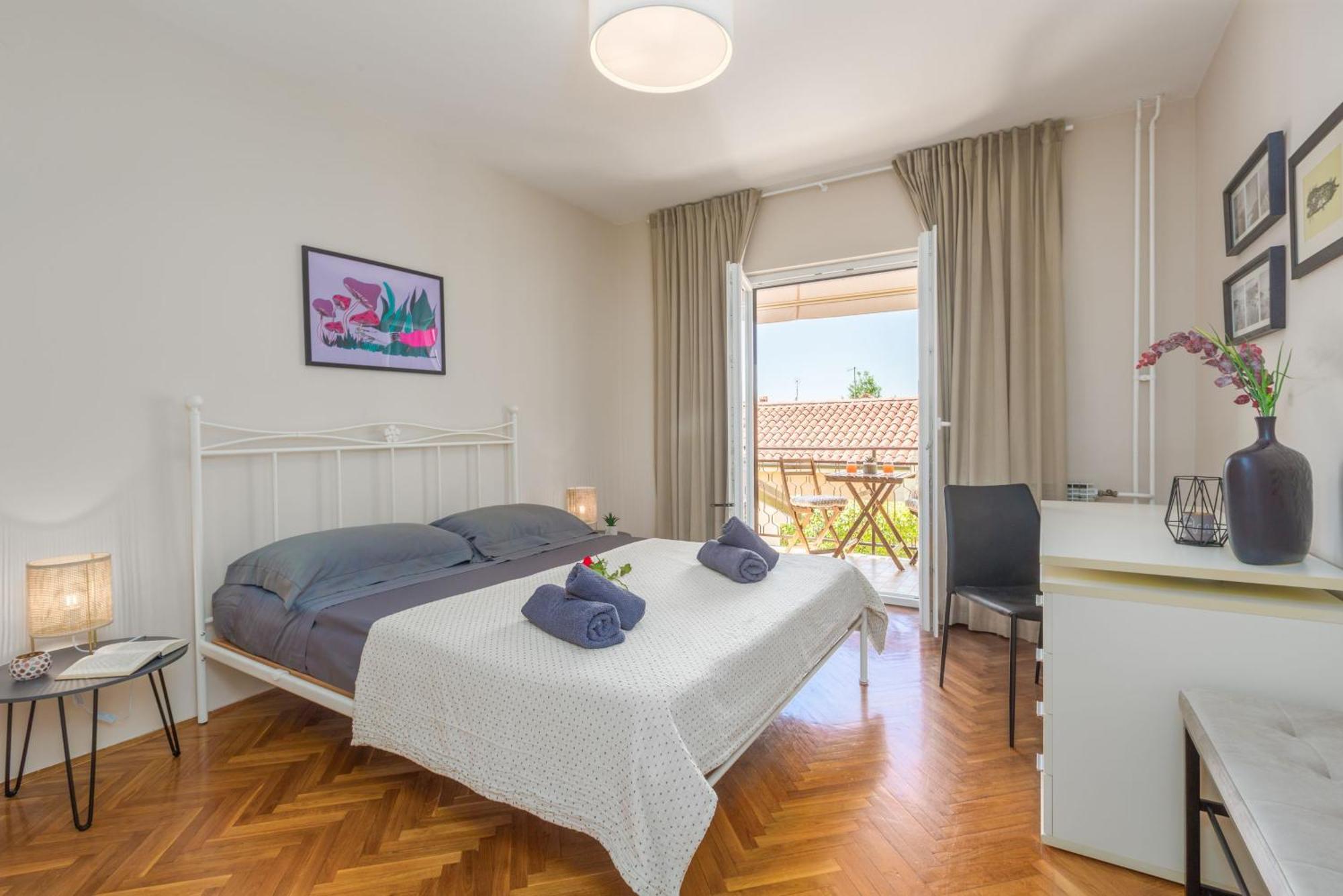 Apartment Modernes, Klimatisiertes Oleander